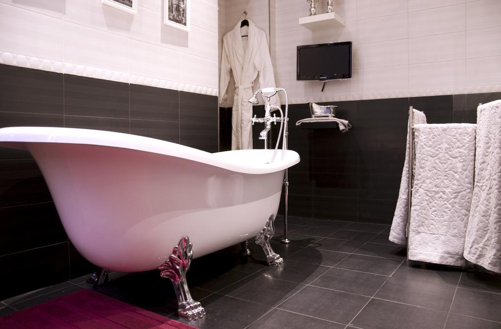 Only One Vatican Luxury Apartment روما المظهر الخارجي الصورة